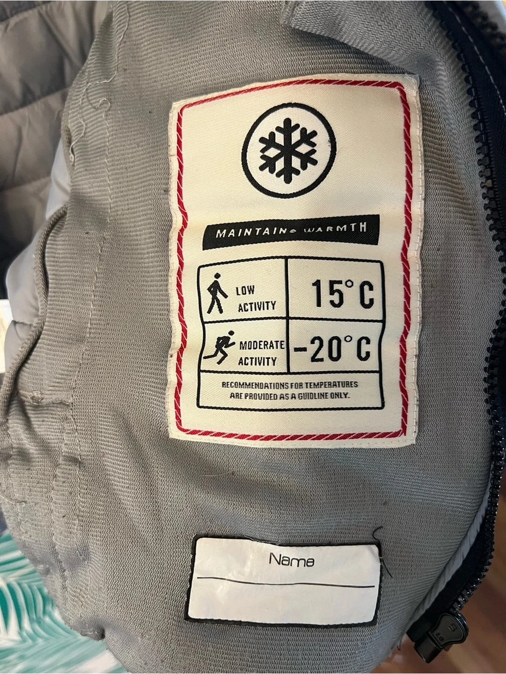 Canada Kids Lightweight Puffer Jacket - Light Gray Sz 14-16 Guc